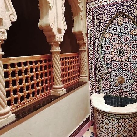 Ostello Kayezer Rabat Esterno foto